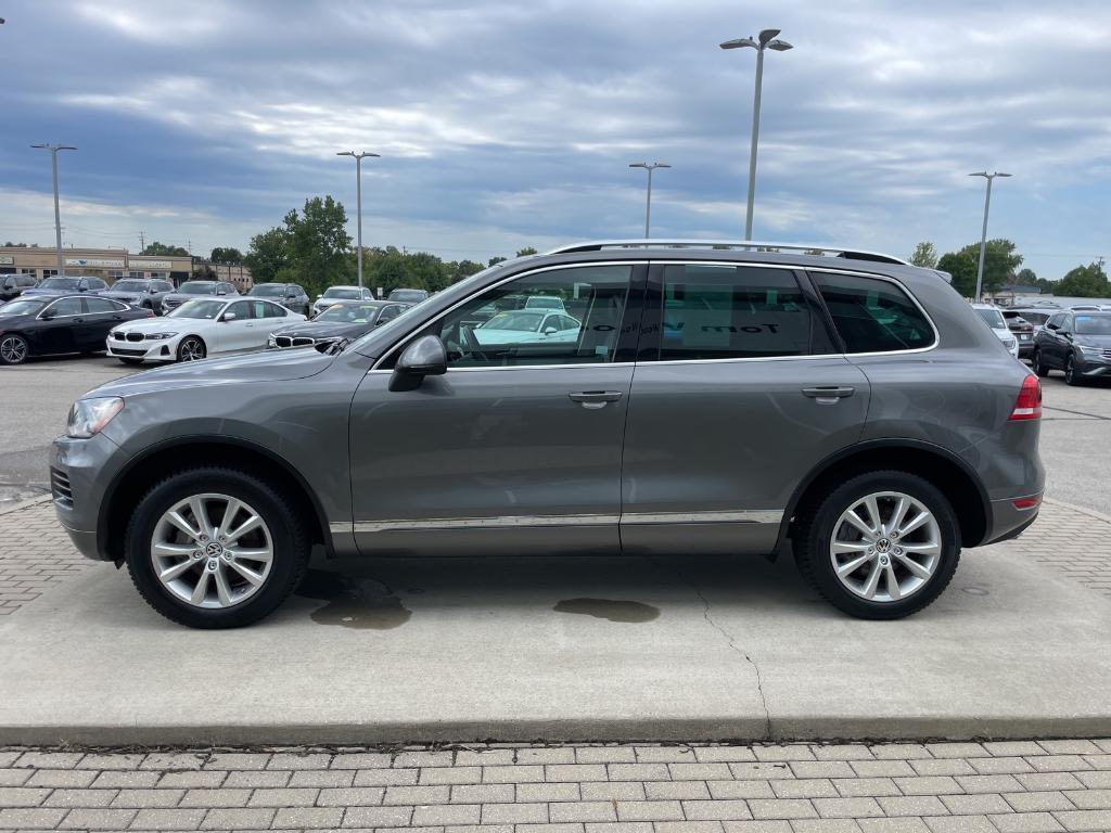 used 2014 Volkswagen Touareg car, priced at $9,075