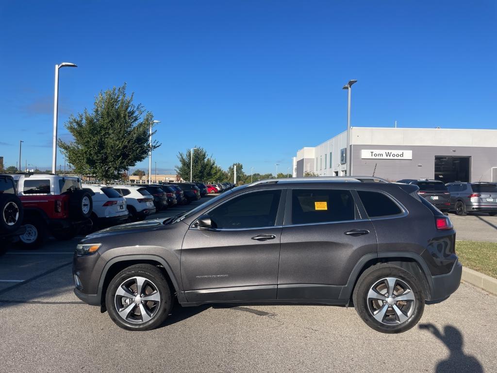 used 2019 Jeep Cherokee car, priced at $16,422