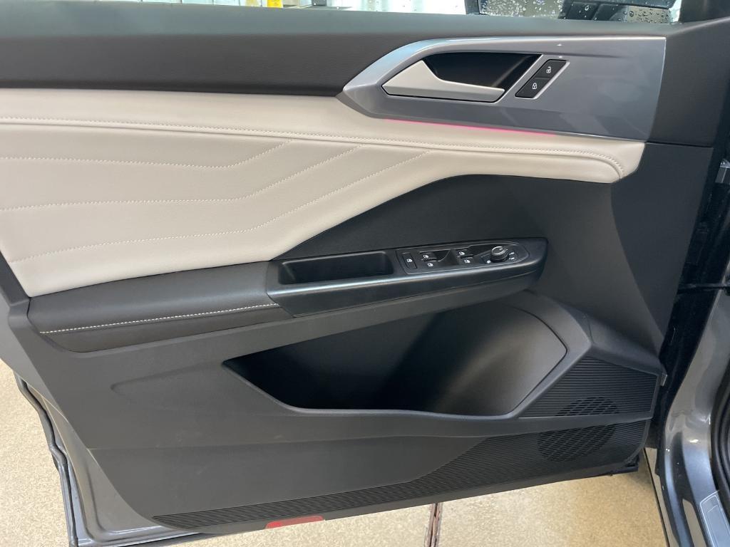 used 2025 Volkswagen Taos car, priced at $31,344