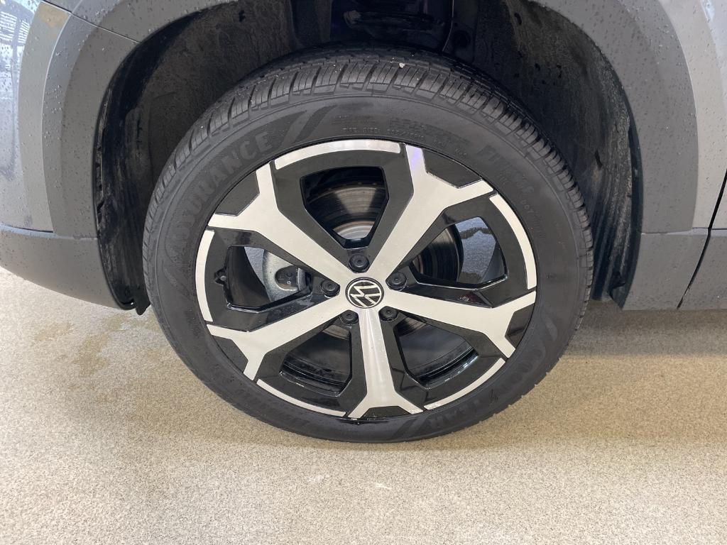 used 2025 Volkswagen Taos car, priced at $31,344