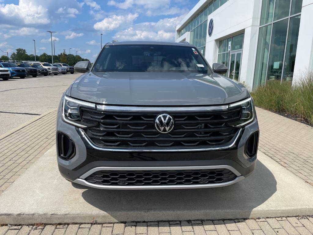 used 2025 Volkswagen Atlas Cross Sport car, priced at $41,412