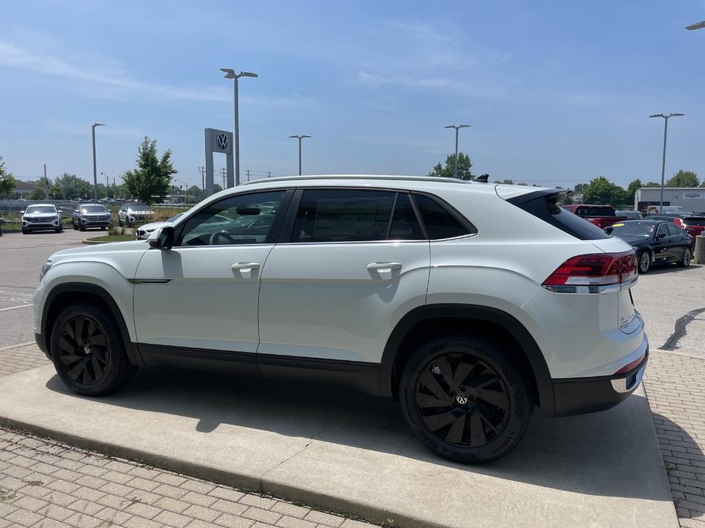 new 2025 Volkswagen Atlas Cross Sport car, priced at $43,711