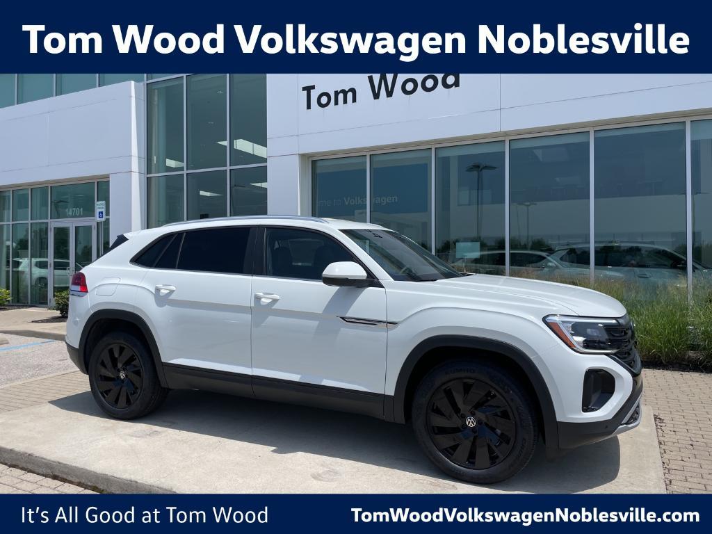 new 2025 Volkswagen Atlas Cross Sport car, priced at $43,711