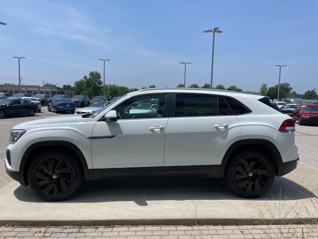 new 2025 Volkswagen Atlas Cross Sport car, priced at $43,711