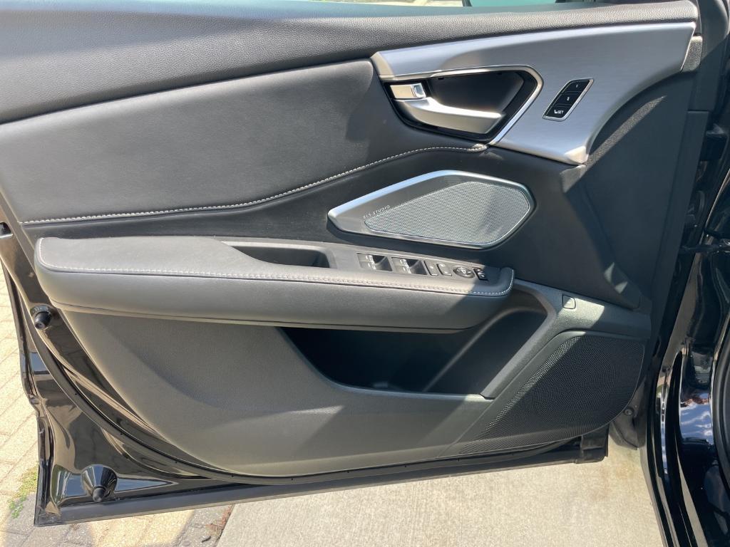 used 2021 Acura RDX car, priced at $29,200
