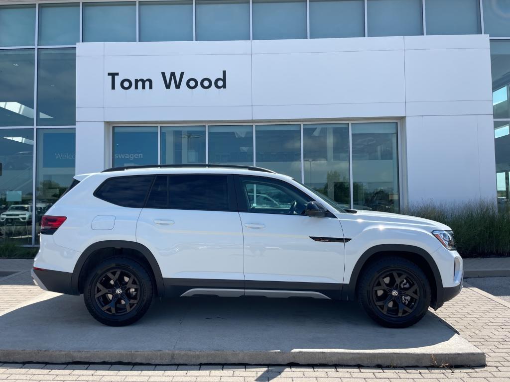 used 2025 Volkswagen Atlas car, priced at $44,878