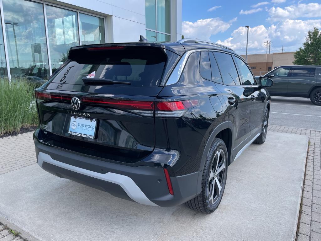 new 2025 Volkswagen Tiguan car, priced at $31,550