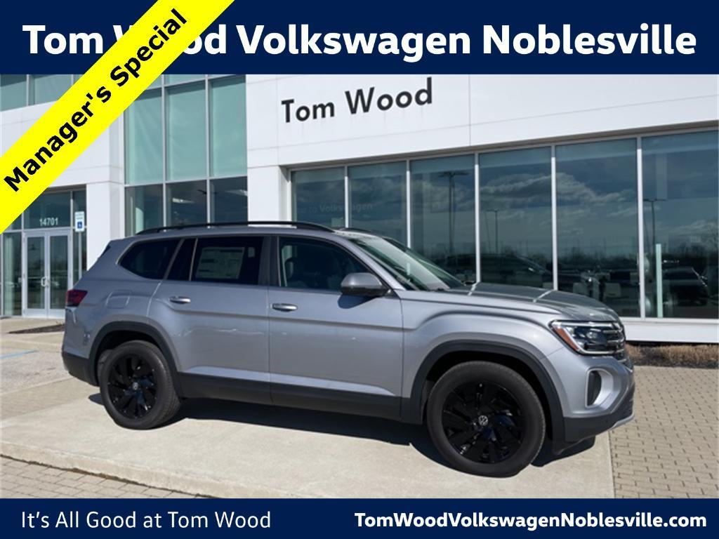 new 2025 Volkswagen Atlas car, priced at $48,052