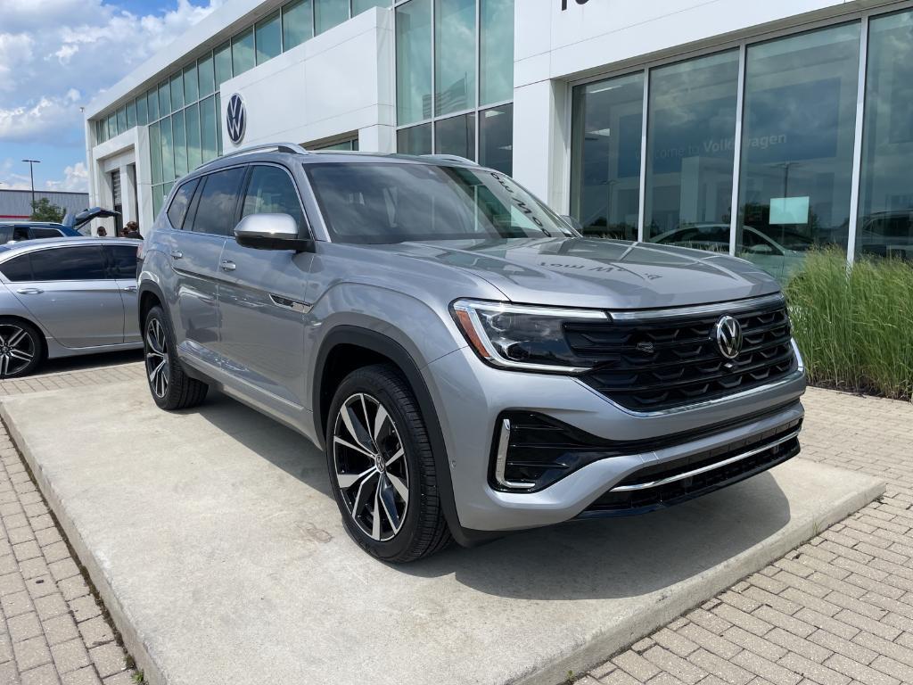 new 2025 Volkswagen Atlas car, priced at $50,766