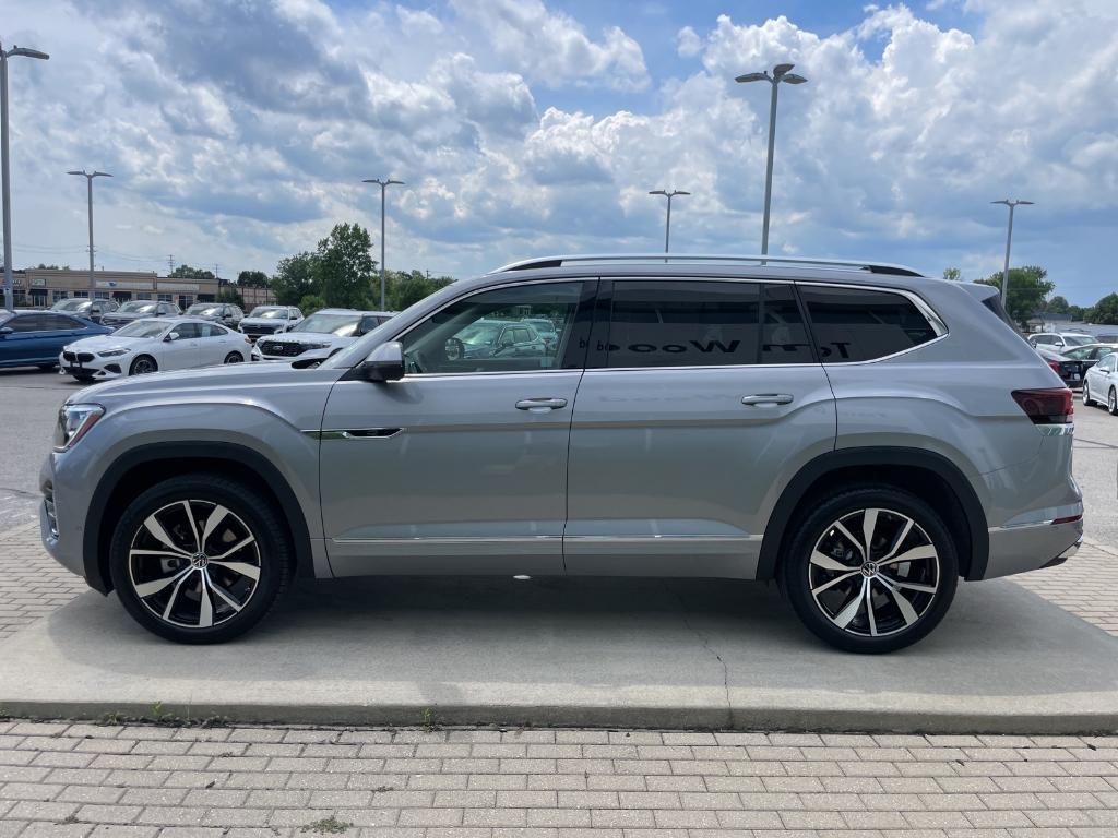 new 2025 Volkswagen Atlas car, priced at $50,766
