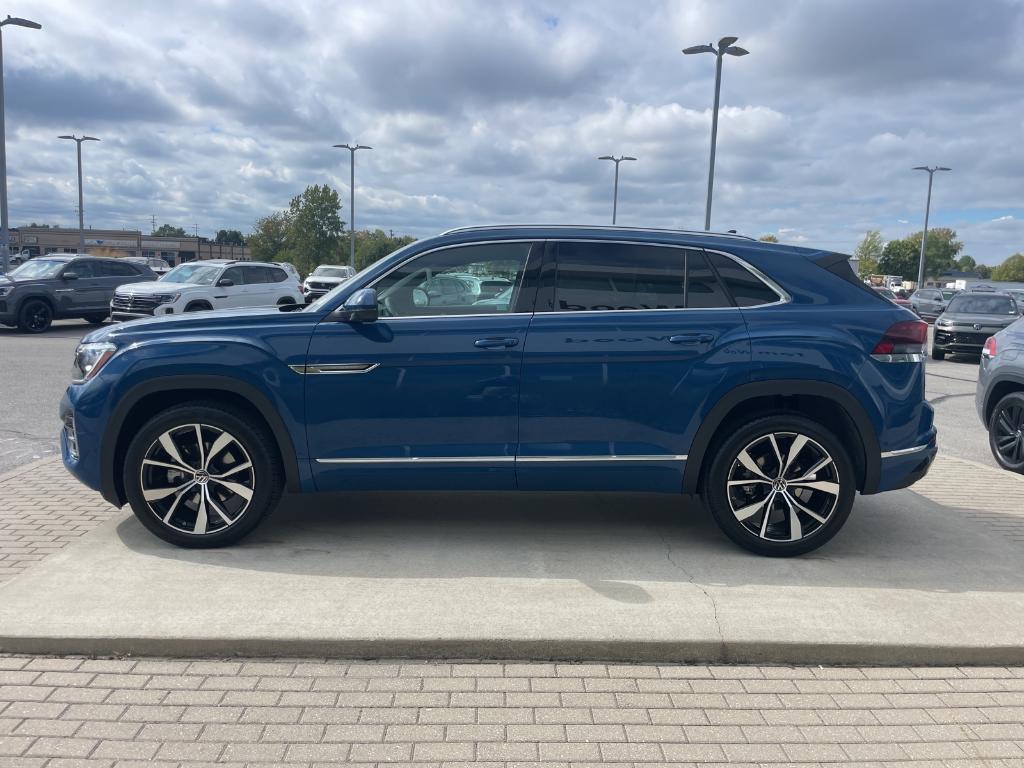 new 2026 Volkswagen Atlas Cross Sport car