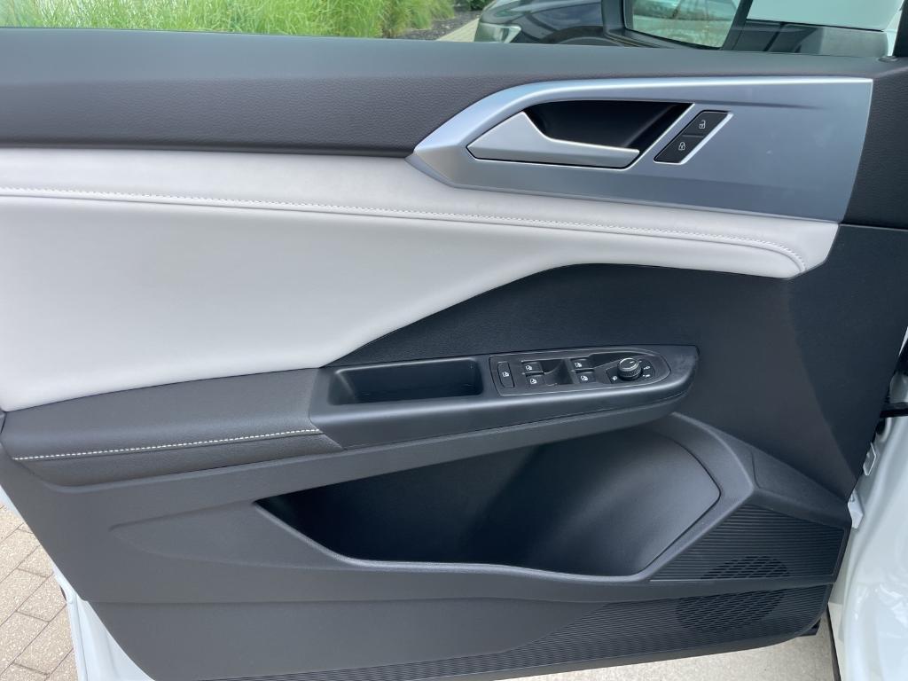 new 2025 Volkswagen Taos car, priced at $30,969