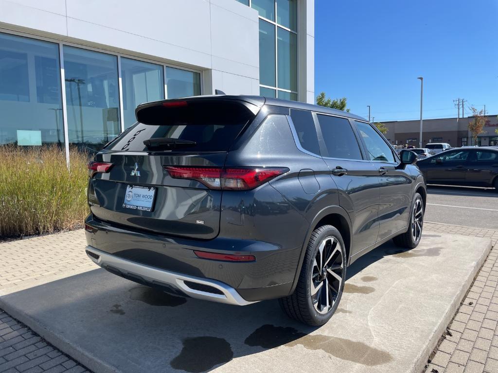 used 2024 Mitsubishi Outlander car, priced at $26,888