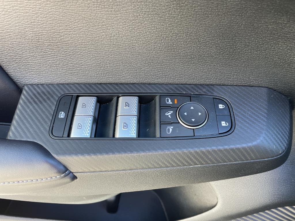 used 2024 Mitsubishi Outlander car, priced at $26,888