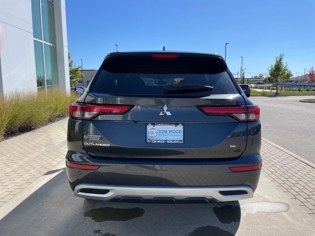 used 2024 Mitsubishi Outlander car, priced at $26,888