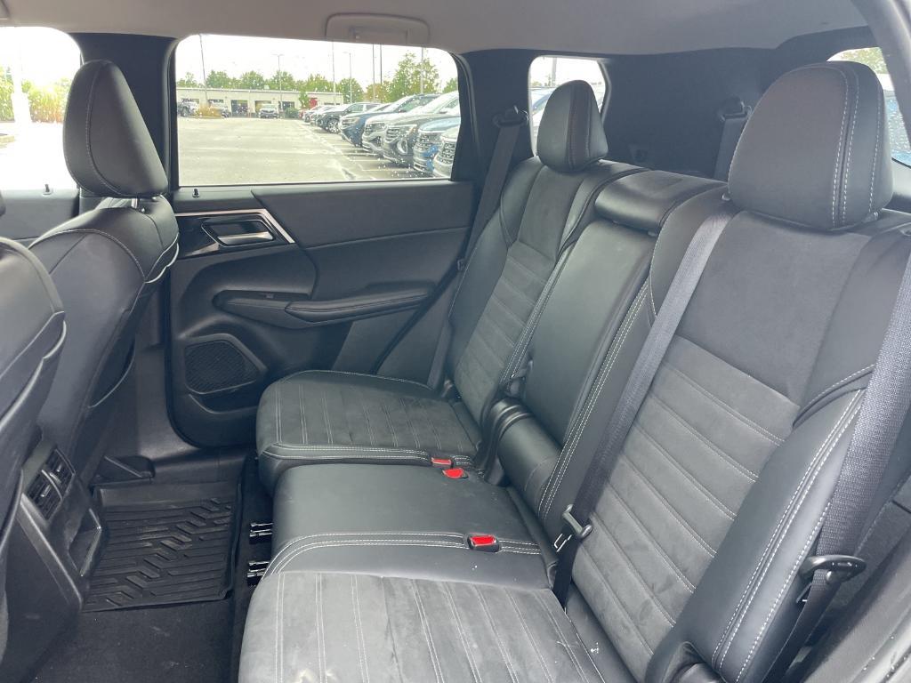 used 2024 Mitsubishi Outlander car, priced at $28,407