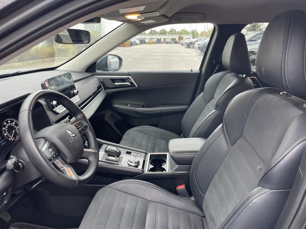 used 2024 Mitsubishi Outlander car, priced at $28,407
