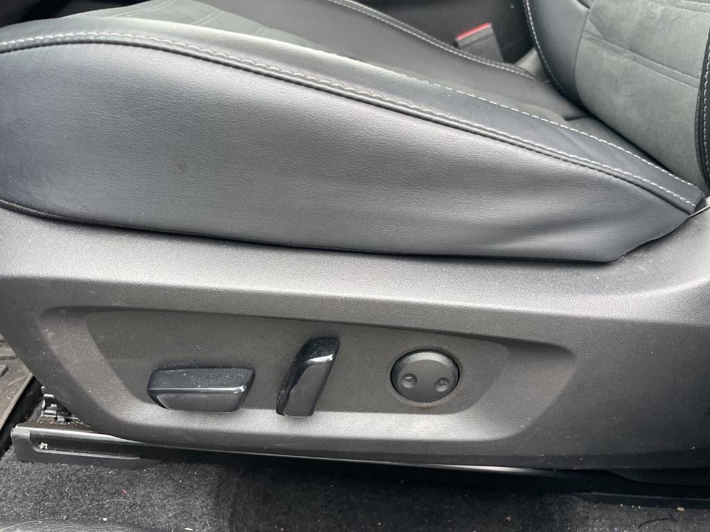 used 2024 Mitsubishi Outlander car, priced at $28,407