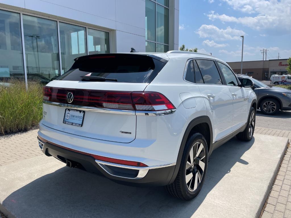 new 2025 Volkswagen Atlas Cross Sport car, priced at $46,026