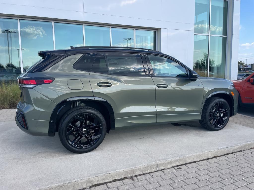 new 2025 Volkswagen Tiguan car, priced at $39,486