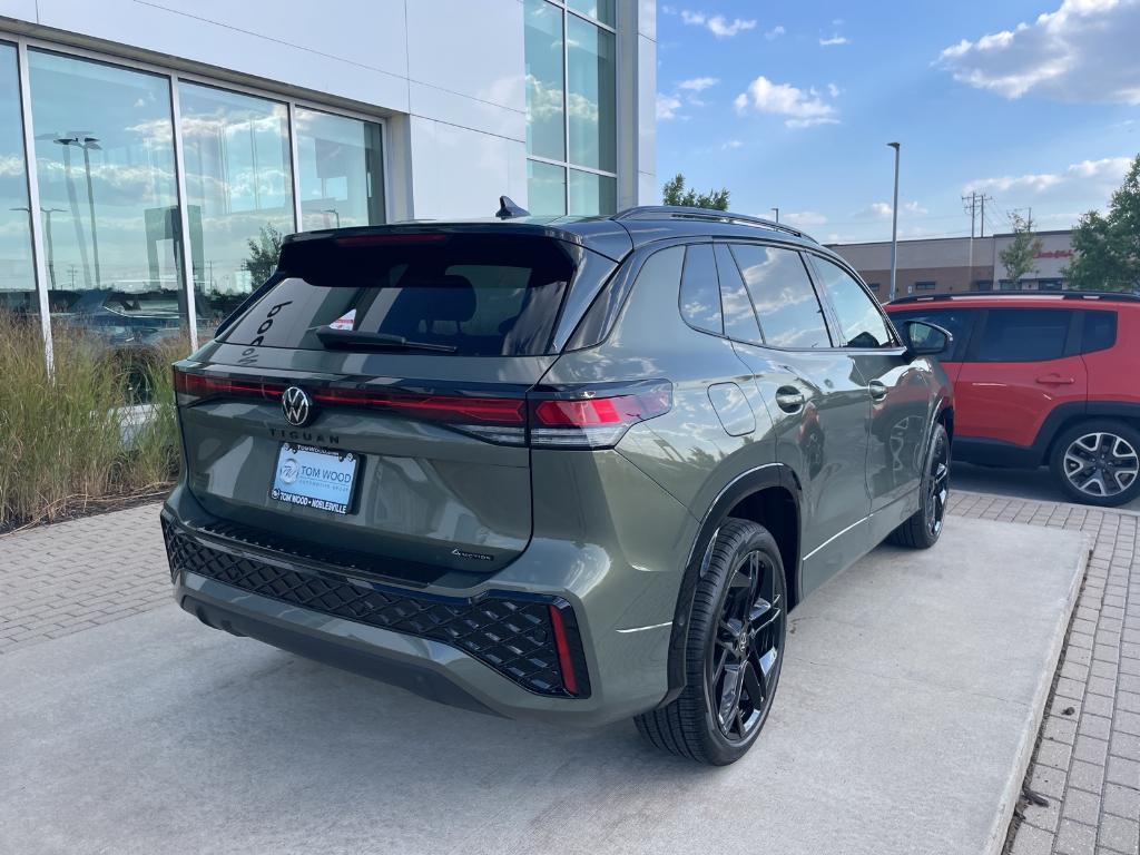 new 2025 Volkswagen Tiguan car, priced at $39,486