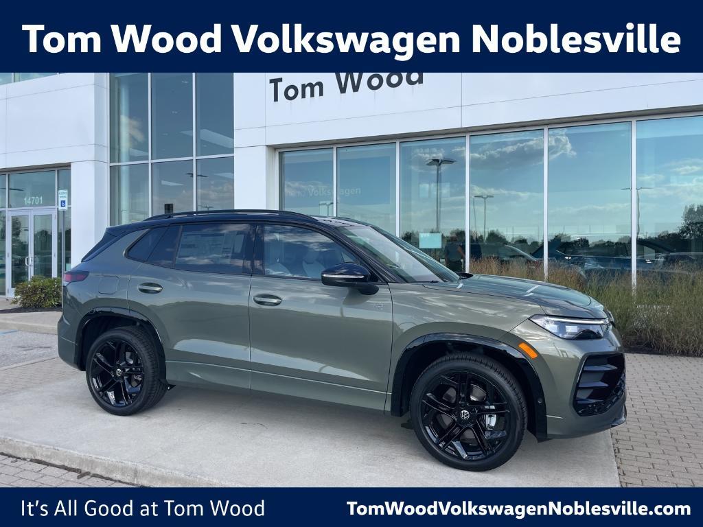 new 2025 Volkswagen Tiguan car, priced at $39,486