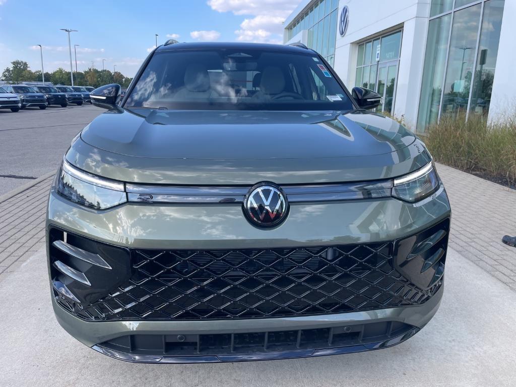 new 2025 Volkswagen Tiguan car, priced at $39,486