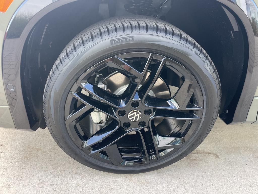 new 2025 Volkswagen Tiguan car, priced at $39,486