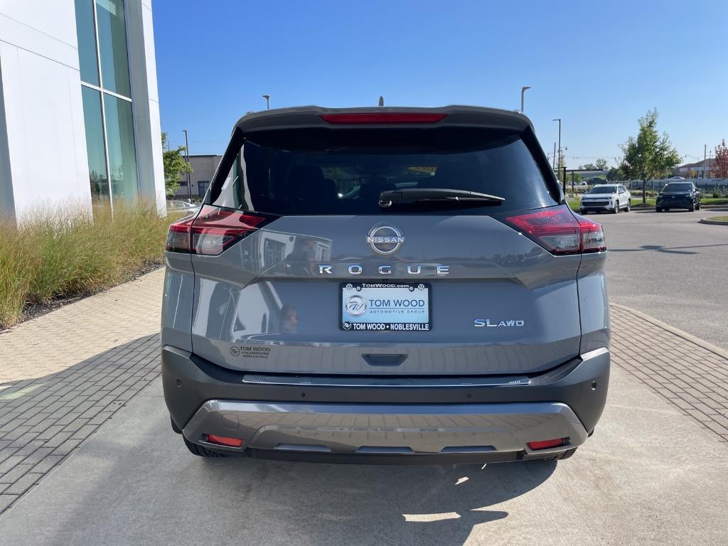 used 2022 Nissan Rogue car, priced at $27,229