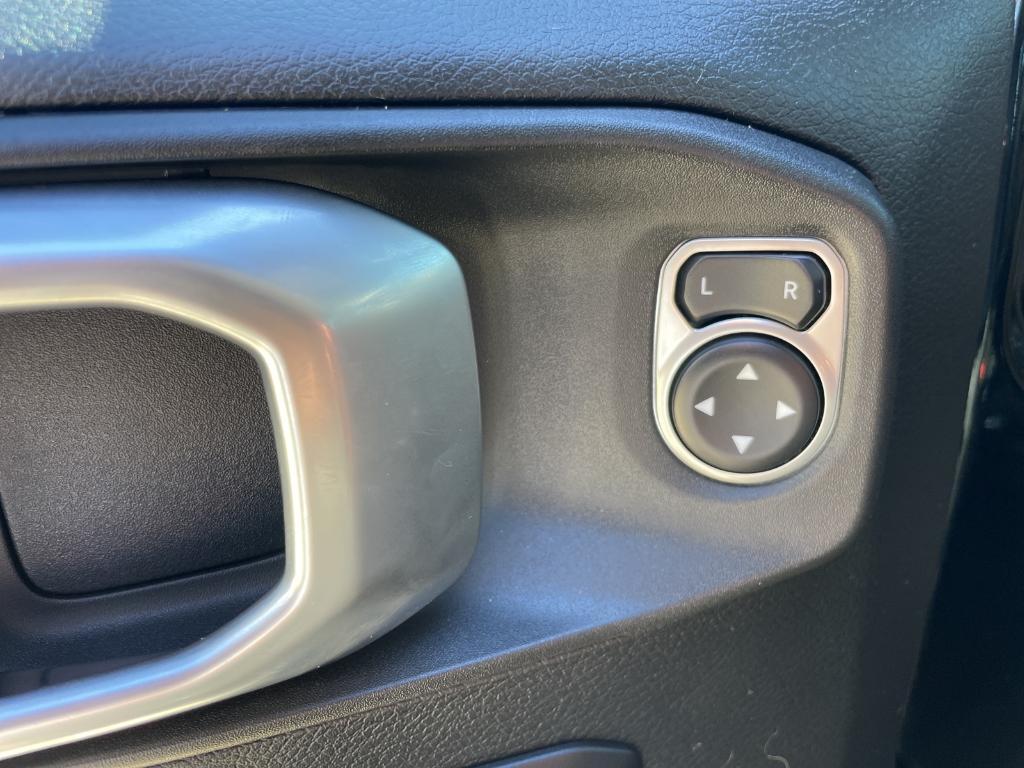 used 2019 Jeep Wrangler Unlimited car, priced at $28,312