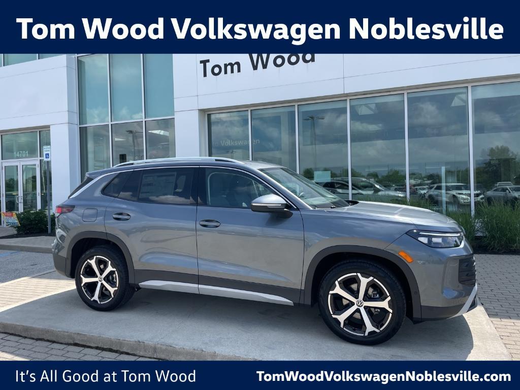 new 2025 Volkswagen Tiguan car, priced at $32,800