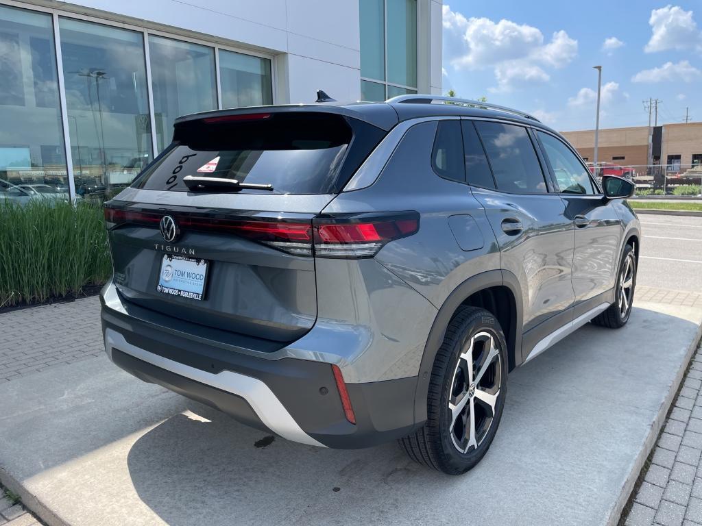 new 2025 Volkswagen Tiguan car, priced at $32,300