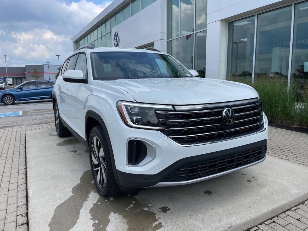 new 2025 Volkswagen Atlas car, priced at $41,529