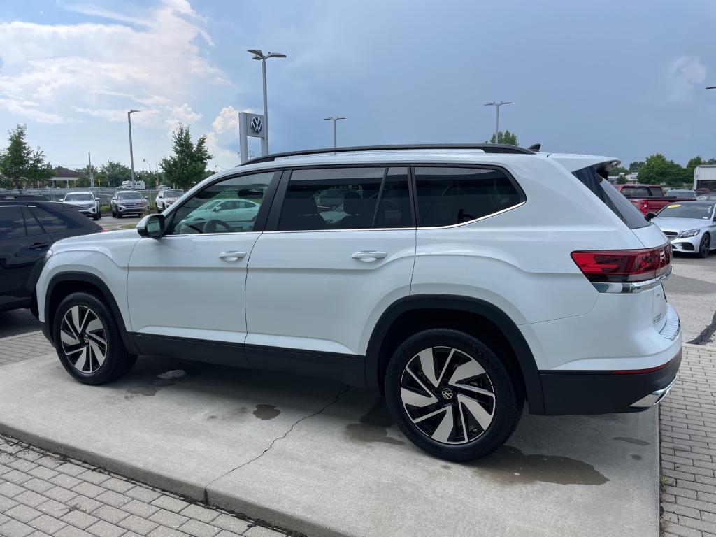new 2025 Volkswagen Atlas car, priced at $41,529