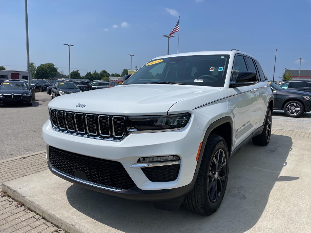 used 2024 Jeep Grand Cherokee car, priced at $37,992
