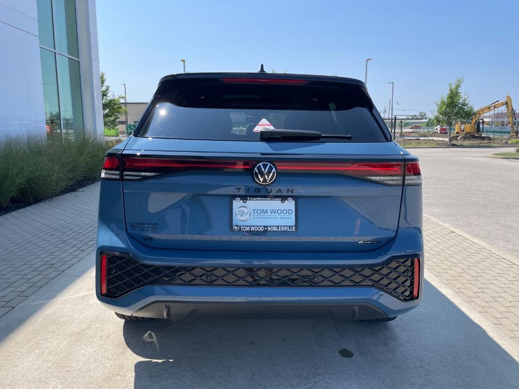 new 2025 Volkswagen Tiguan car, priced at $39,831