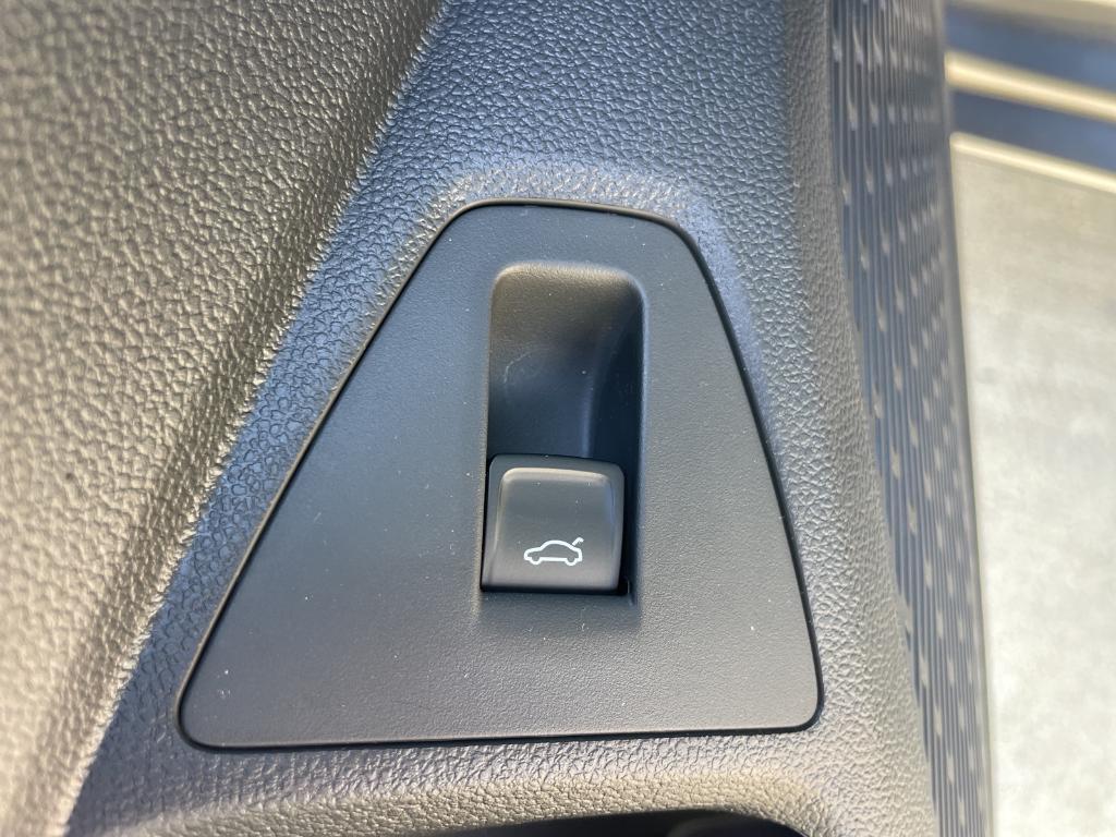 new 2025 Volkswagen Jetta car, priced at $28,671