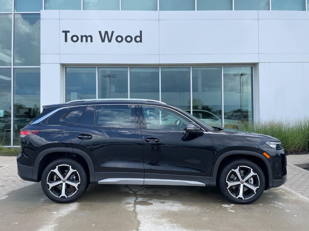 new 2025 Volkswagen Tiguan car, priced at $34,034