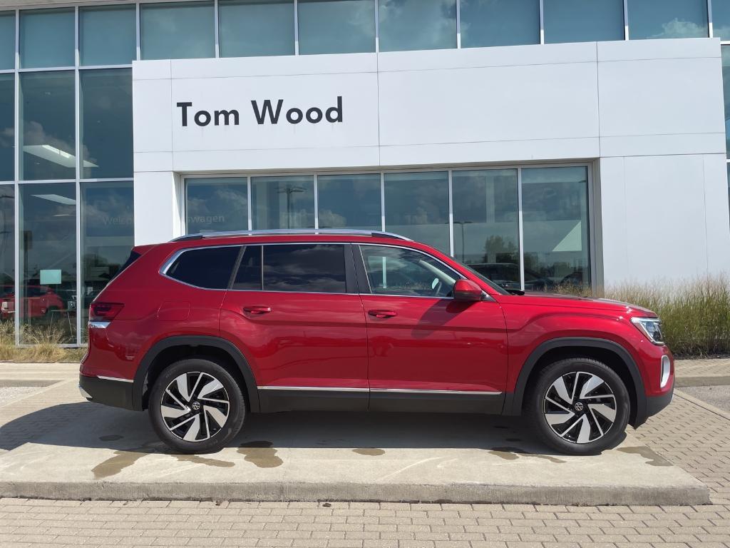 new 2025 Volkswagen Atlas car, priced at $46,093