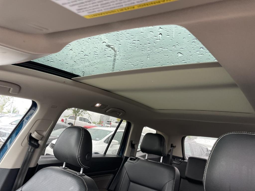 used 2022 Volkswagen Atlas car, priced at $28,275