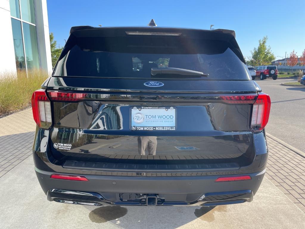 used 2025 Ford Explorer car, priced at $41,692