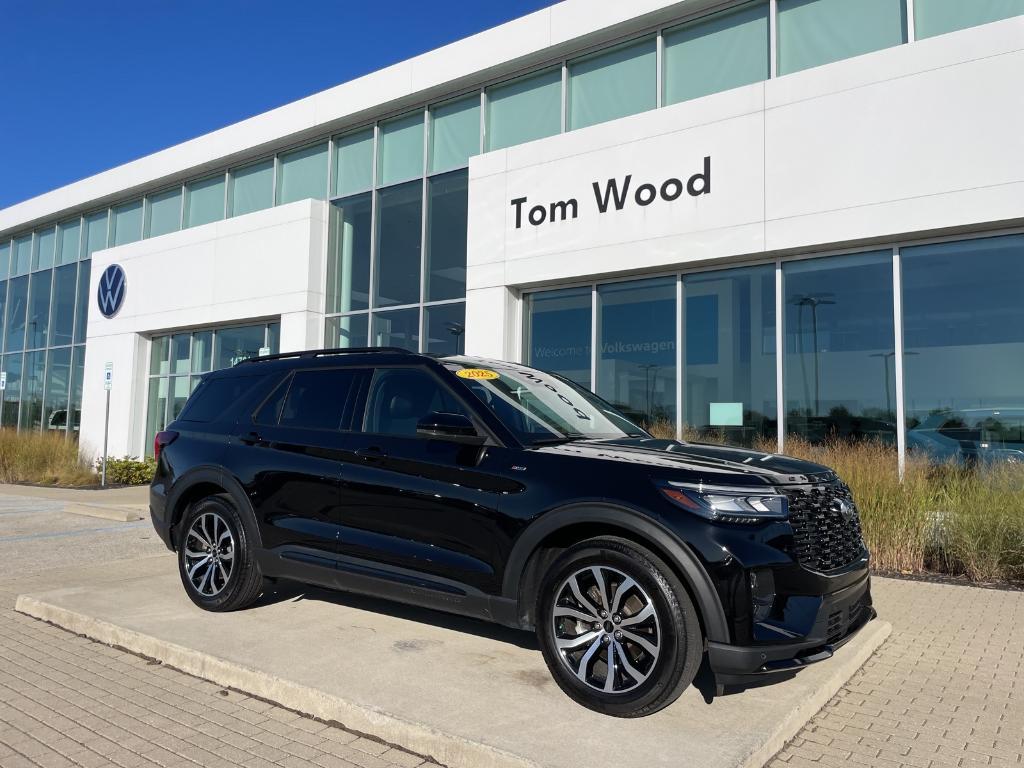 used 2025 Ford Explorer car, priced at $41,692