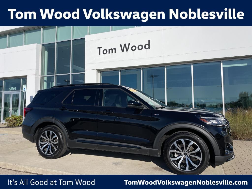 used 2025 Ford Explorer car, priced at $41,692