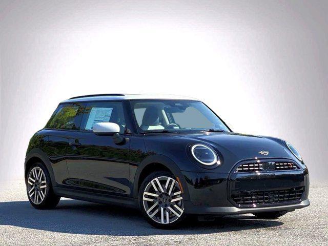 new 2025 MINI Hardtop car, priced at $37,545