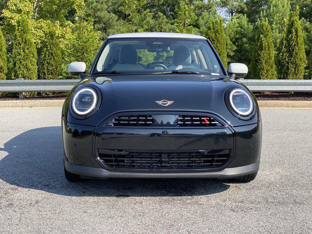 new 2025 MINI Hardtop car, priced at $37,545