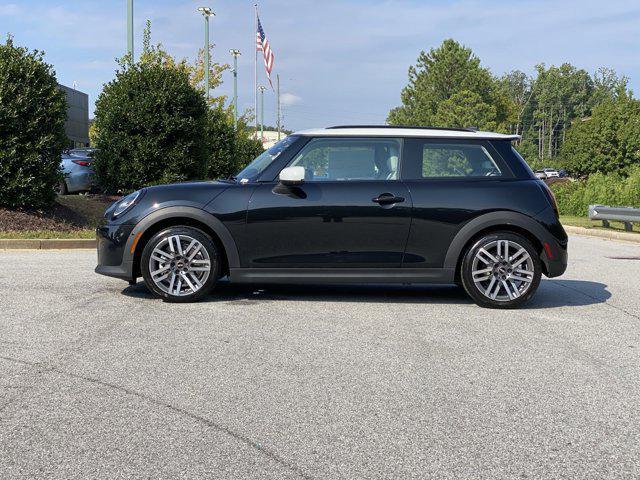 new 2025 MINI Hardtop car, priced at $37,545