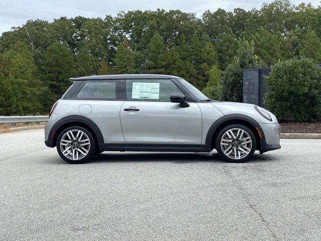 new 2025 MINI Hardtop car, priced at $36,195