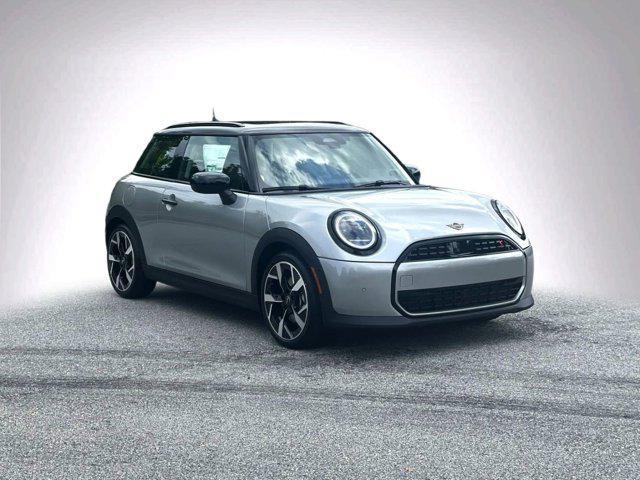 new 2025 MINI Hardtop car, priced at $35,845