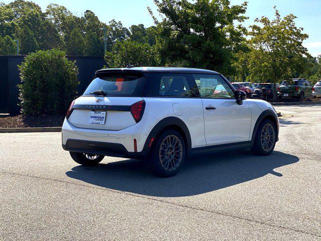 new 2025 MINI Hardtop car, priced at $35,595