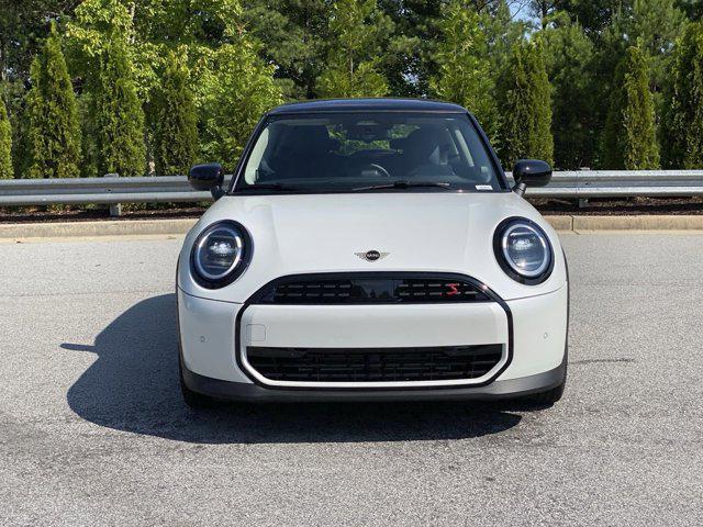 new 2025 MINI Hardtop car, priced at $35,595